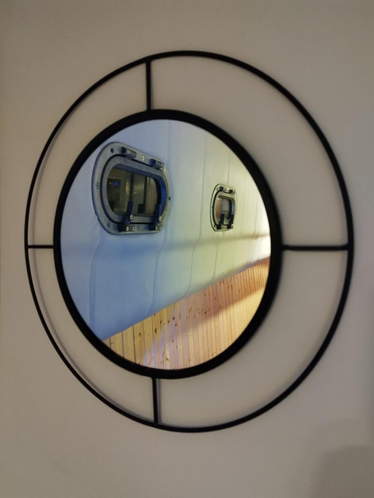 Hotel Sleepboat Luxlife Yatch à OOporto Extérieur photo